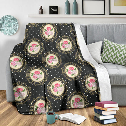 Rose Pattern Print Design RO015 Fleece Blanket