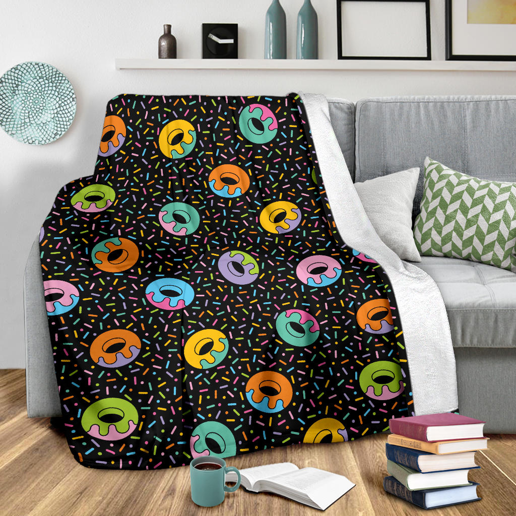 Donut Pattern Print Design DN012 Fleece Blanket