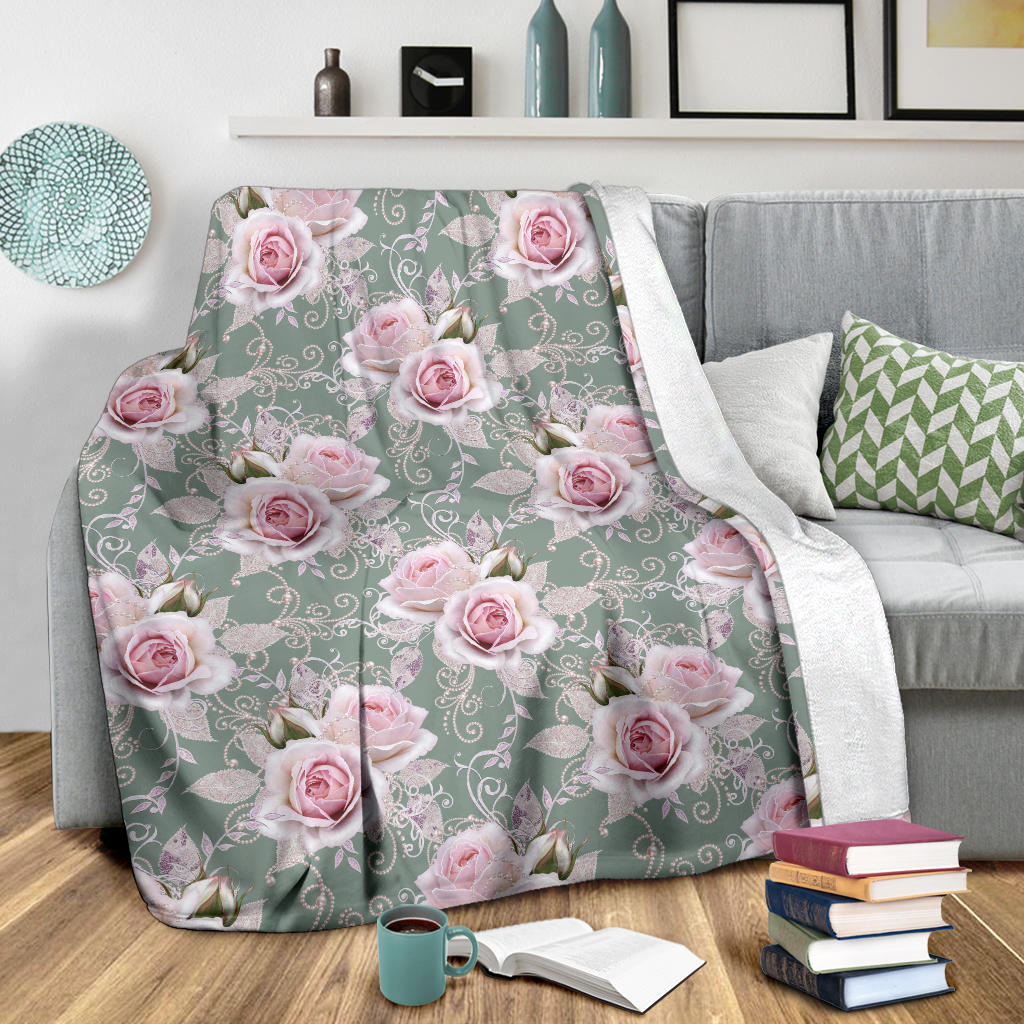 Rose White Pattern Print Design RO012 Fleece Blanket