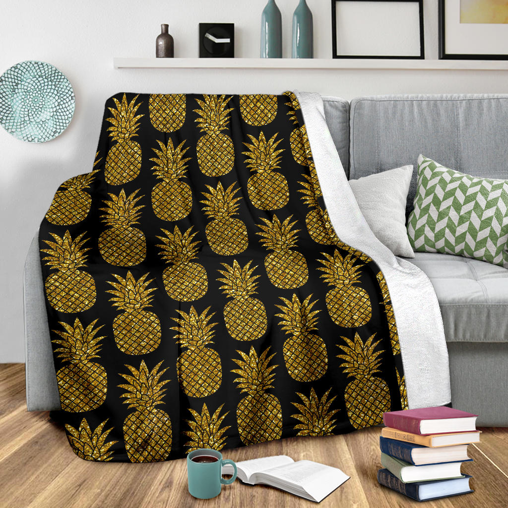 Gold Pineapple Pattern Print Design PP011 Fleece Blanket