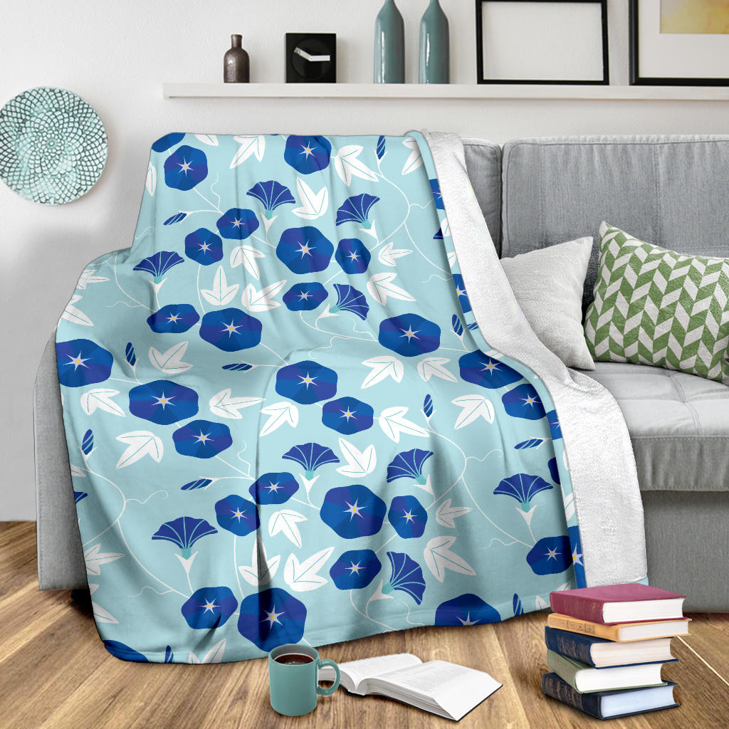Morning Glory Pattern Print Design MG07 Fleece Blanket