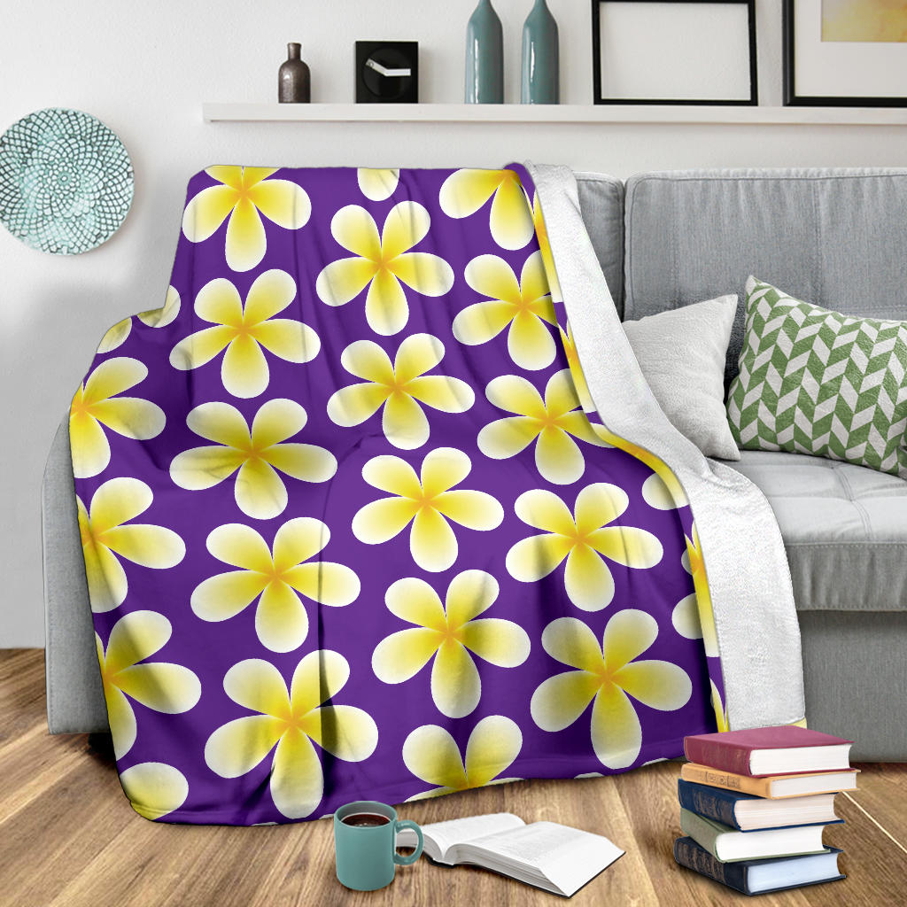 Yellow Plumeria Pattern Print Design PM05 Fleece Blanket
