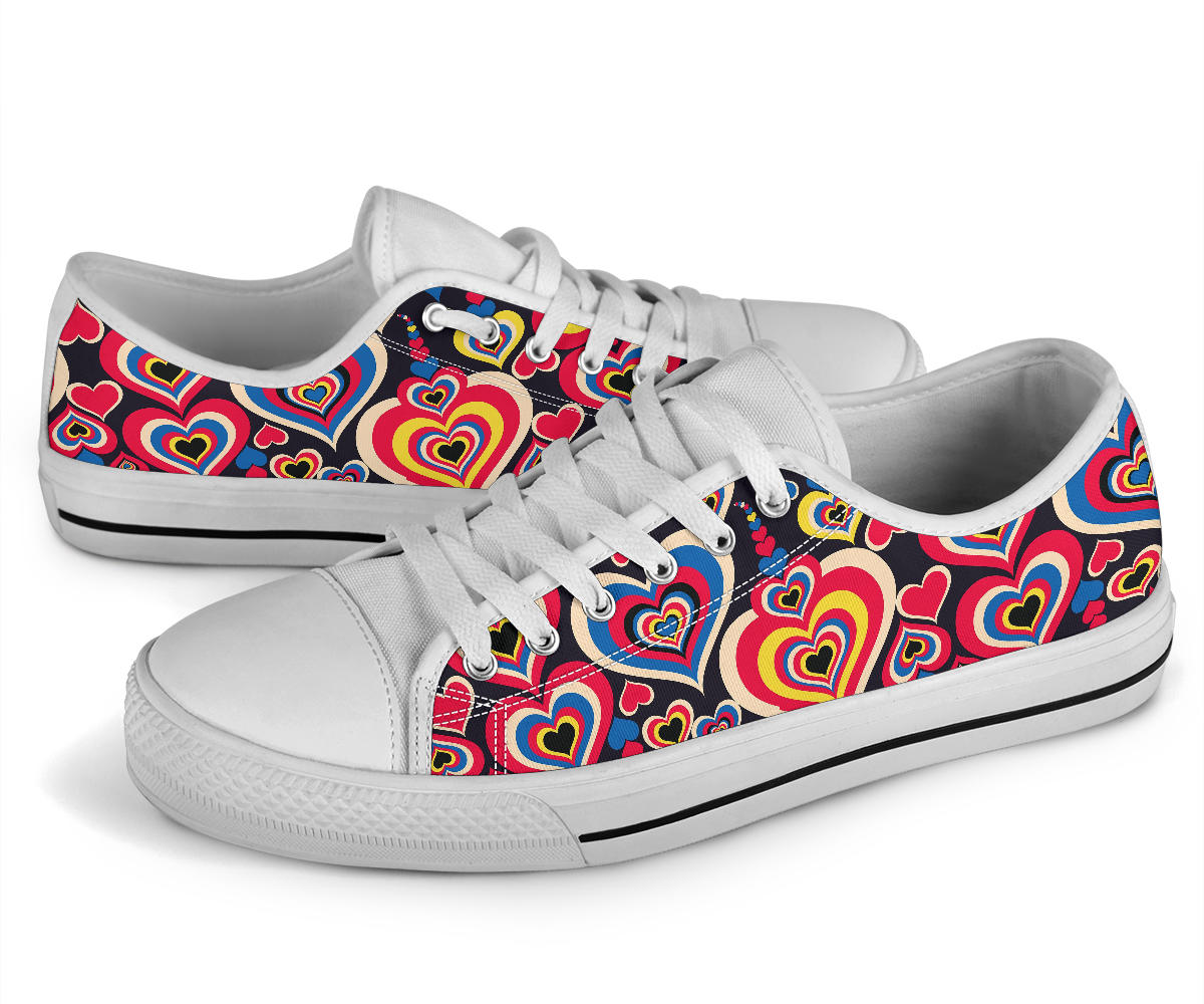 Heart Pattern Print Design HE08 White Bottom Low Top Shoes