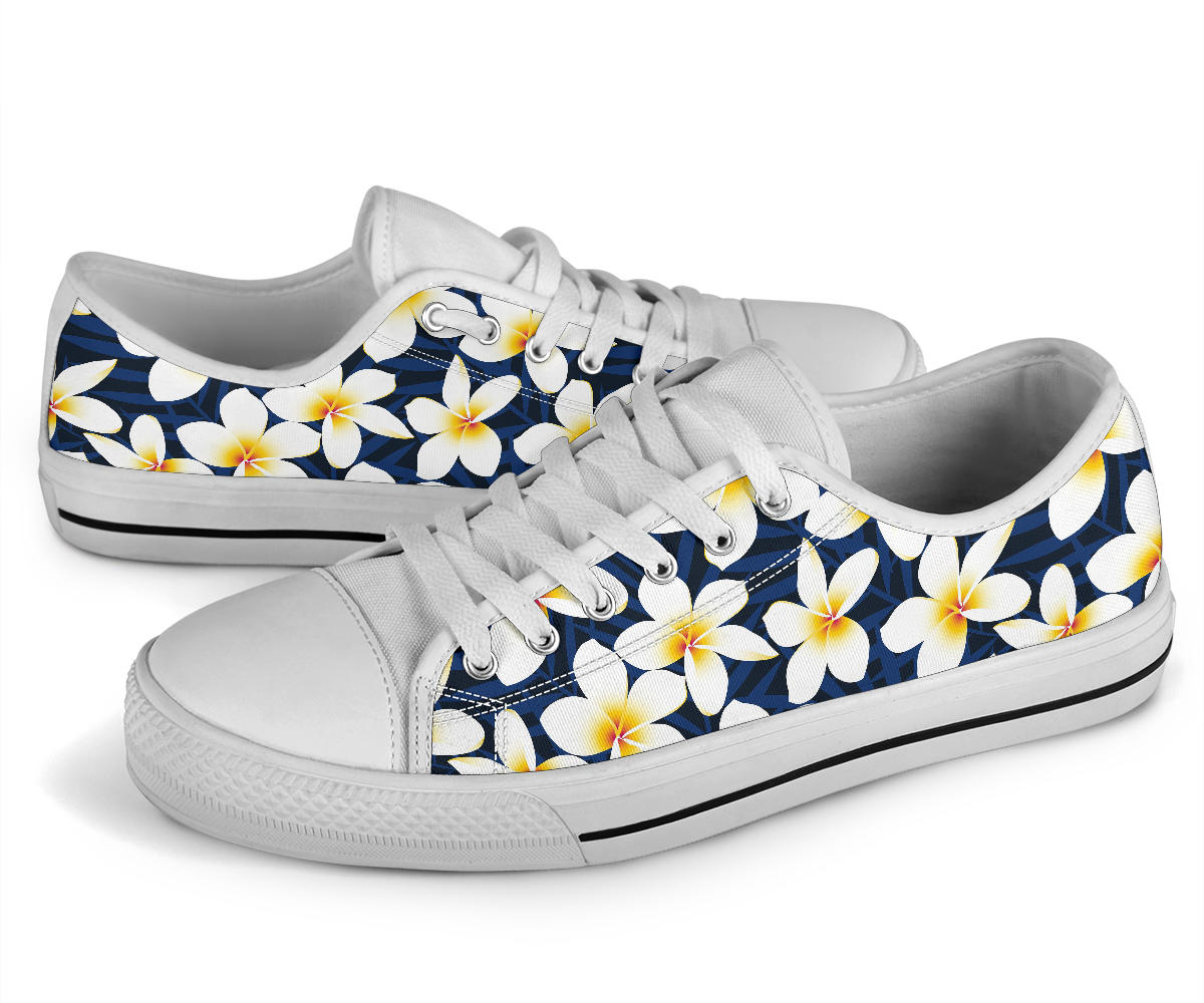 Plumeria Pattern Print Design PM026 White Bottom Low Top Shoes