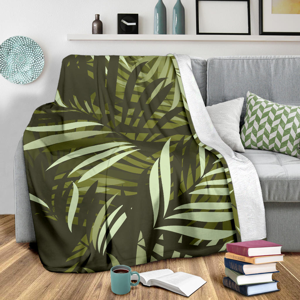 Palm Leaves Pattern Print Design PL05 Fleece Blanket