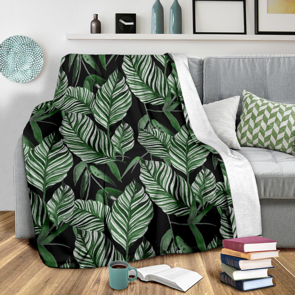 Palm Leaves Pattern Print Design PL09 Fleece Blanket