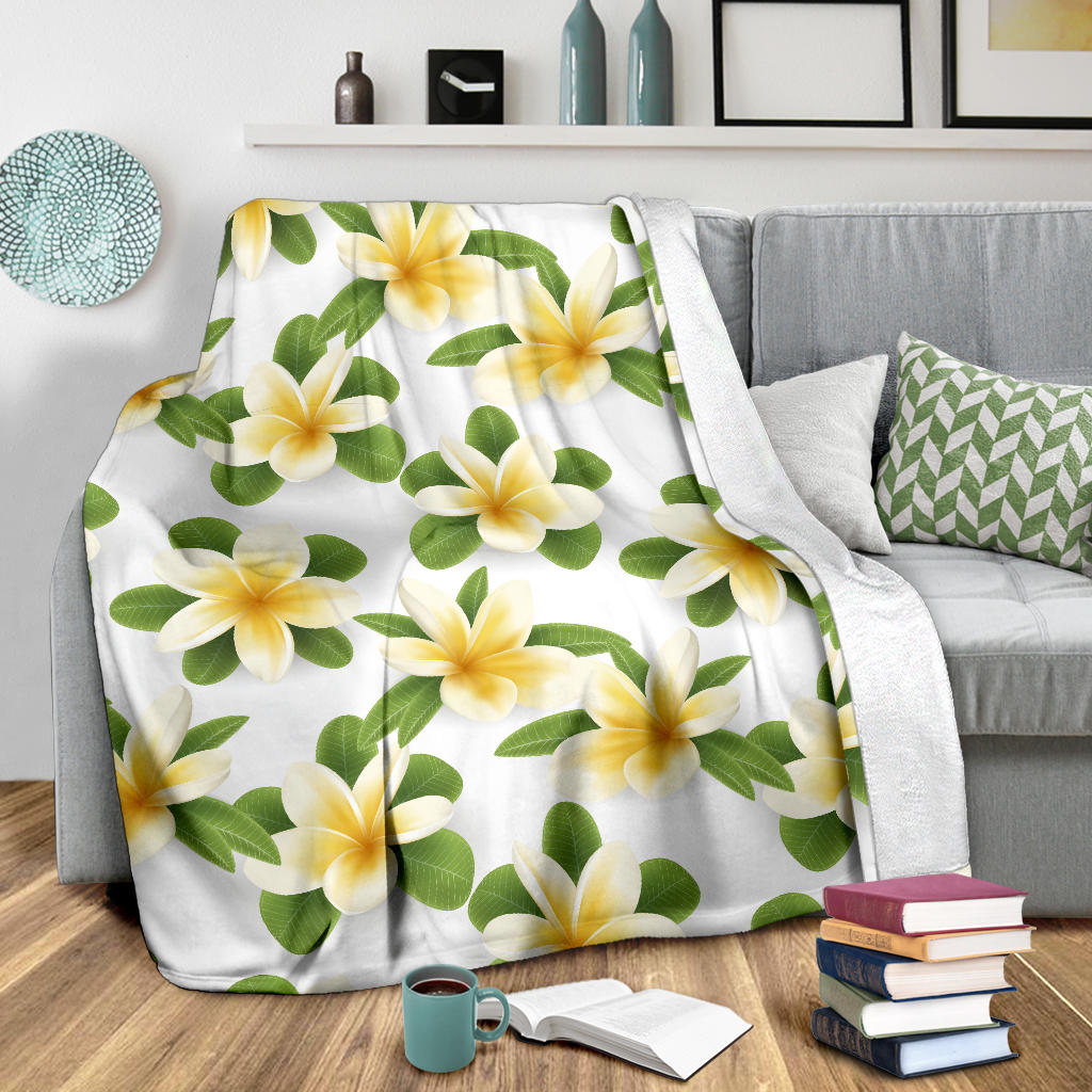 Yellow Plumeria Pattern Print Design PM012 Fleece Blanket