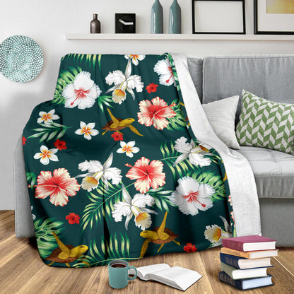 Hawaiian Flower Design with SeaTurtle Print Fleece Blanket