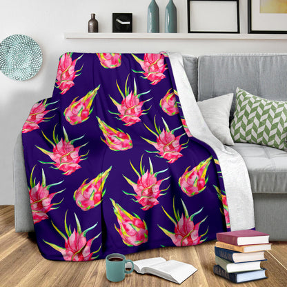 Dragonfruit Pattern Print Design DF02 Fleece Blanket