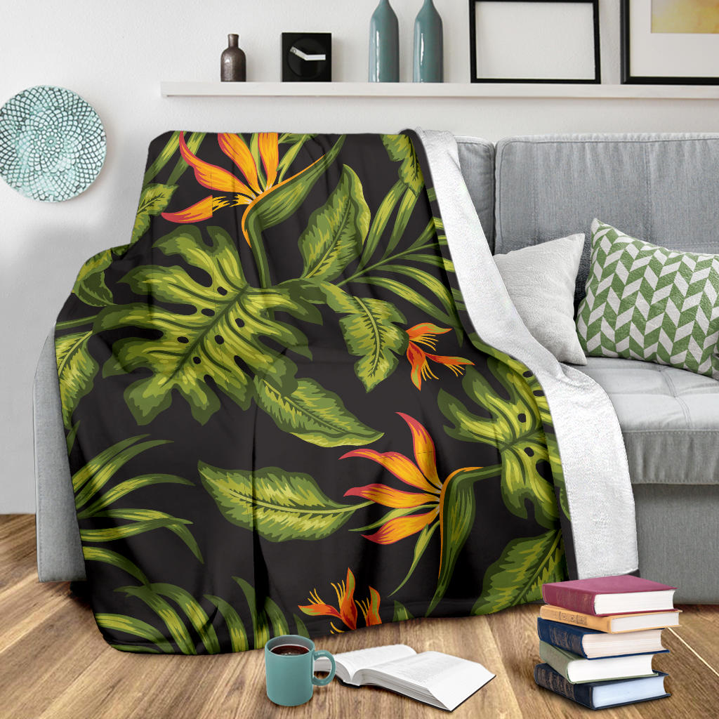 Bird Of Paradise Pattern Print Design BOP013 Fleece Blanket