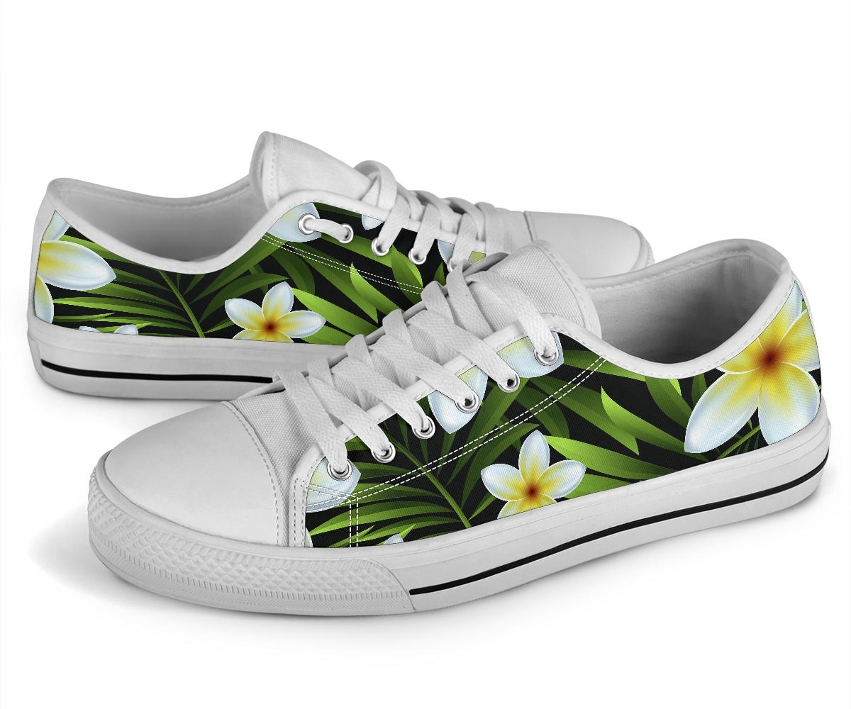 White Plumeria Pattern Print Design PM06 White Bottom Low Top Shoes