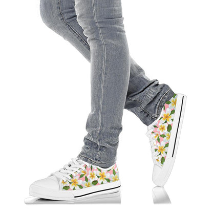 White Plumeria Pattern Print Design PM011 White Bottom Low Top Shoes