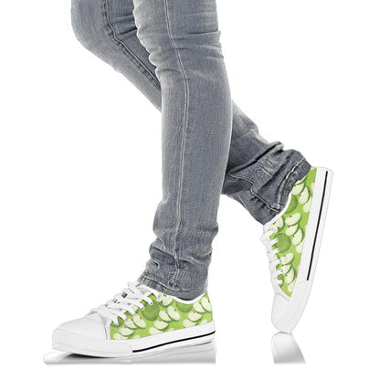 Apple Pattern Print Design AP010 White Bottom Low Top Shoes