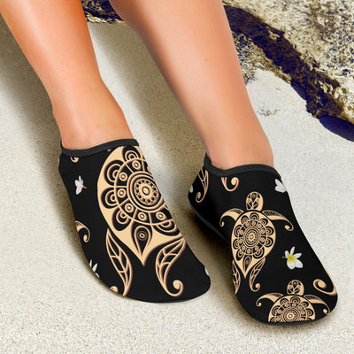 Turtle Polynesian Tribal Hawaiian Aqua Water Shoes