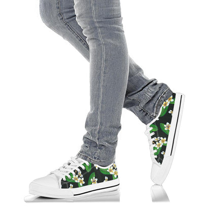 White Plumeria Pattern Print Design PM023 White Bottom Low Top Shoes