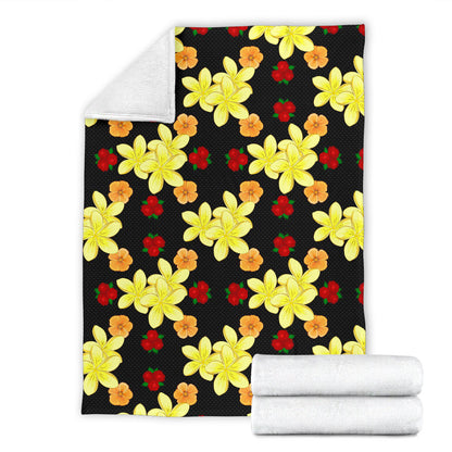 Yellow Plumeria Pattern Print Design PM04 Fleece Blanket