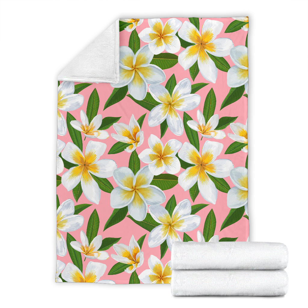 White Plumeria Pattern Print Design PM011 Fleece Blanket