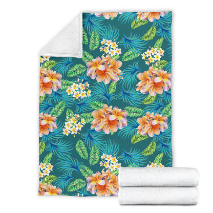 Plumeria Tropical Flower Design Print Fleece Blanket