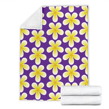 Yellow Plumeria Pattern Print Design PM05 Fleece Blanket