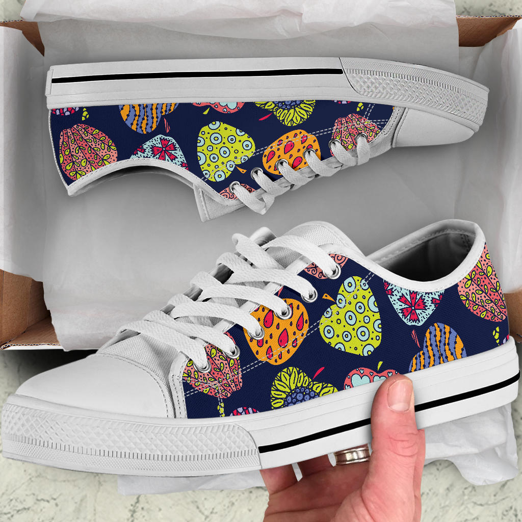 Apple Pattern Print Design AP05 White Bottom Low Top Shoes