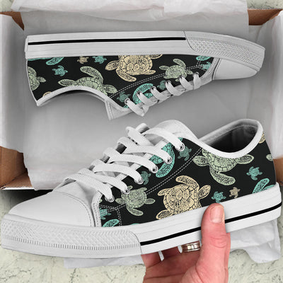 Sea Turtle Stamp Pattern White Bottom Low Top Shoes