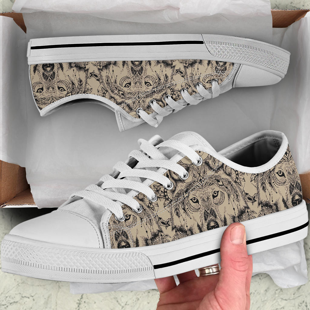 Indian Boho Wolf  White Bottom Low Top Shoes