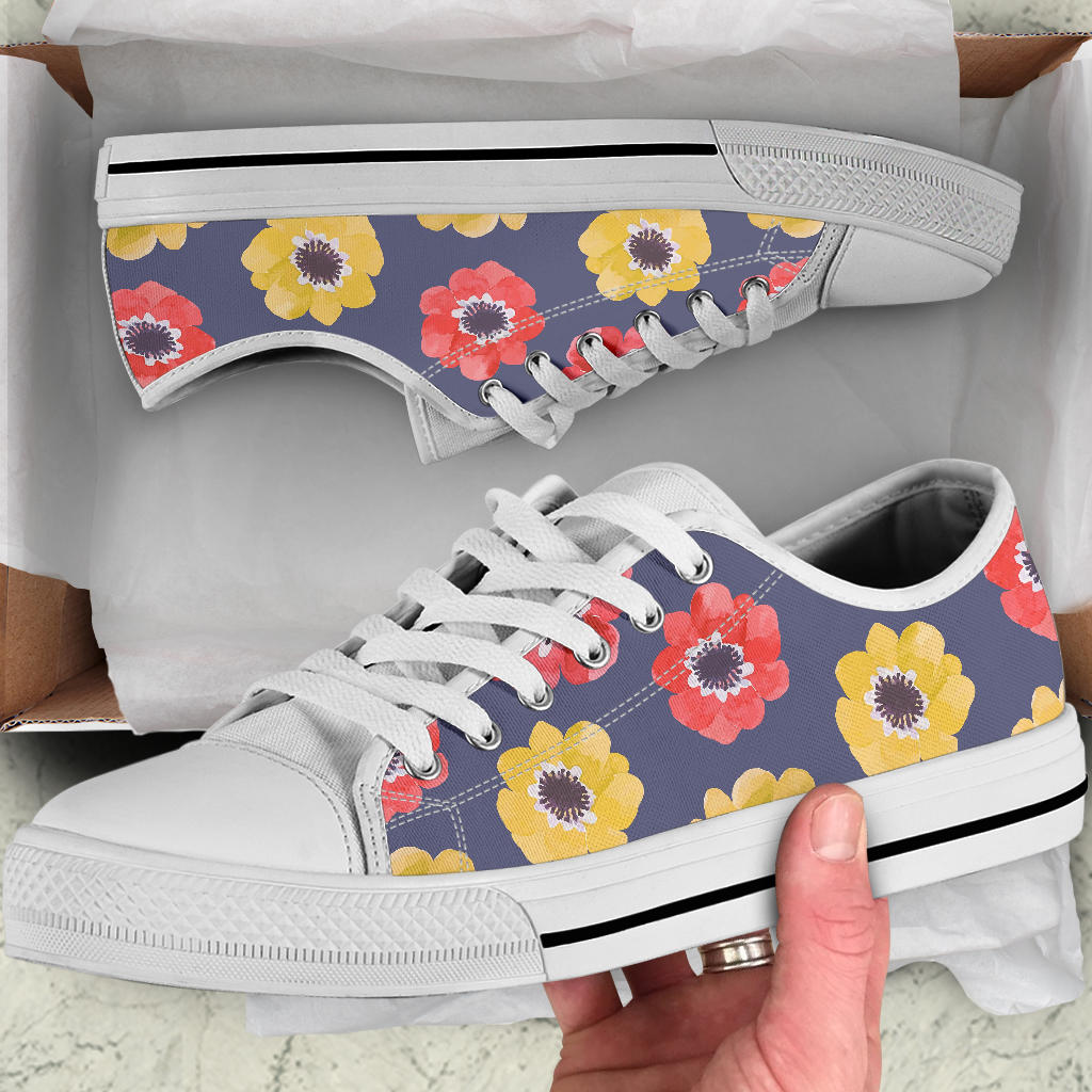 Anemone Pattern Print Design AM010 White Bottom Low Top Shoes