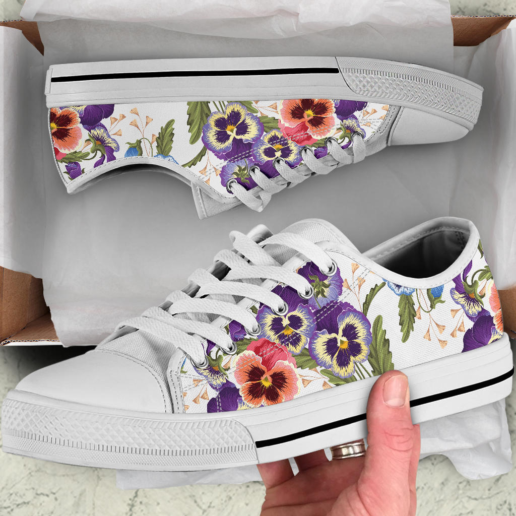 Pansy Pattern Print Design PS06 White Bottom Low Top Shoes