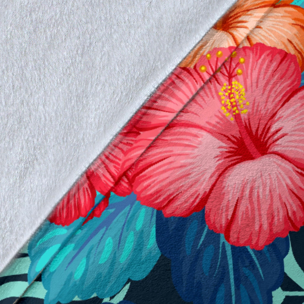 Red Hibiscus Pattern Print Design HB02 Fleece Blanket