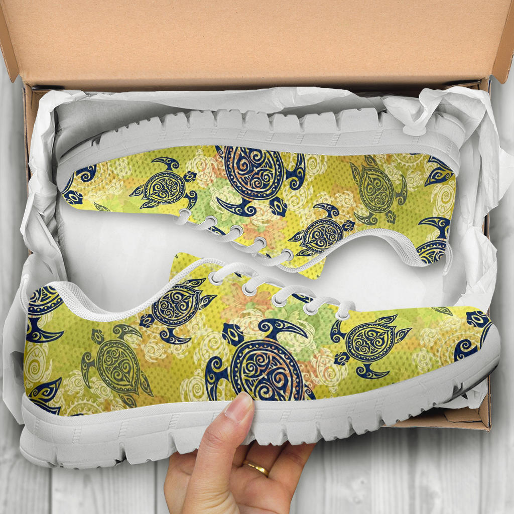 Hawaiian Turtle Tribal Design Print Sneakers White Bottom Shoes