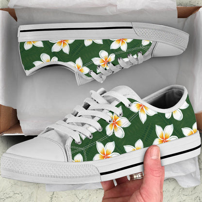 White Plumeria Pattern Print Design PM020 White Bottom Low Top Shoes