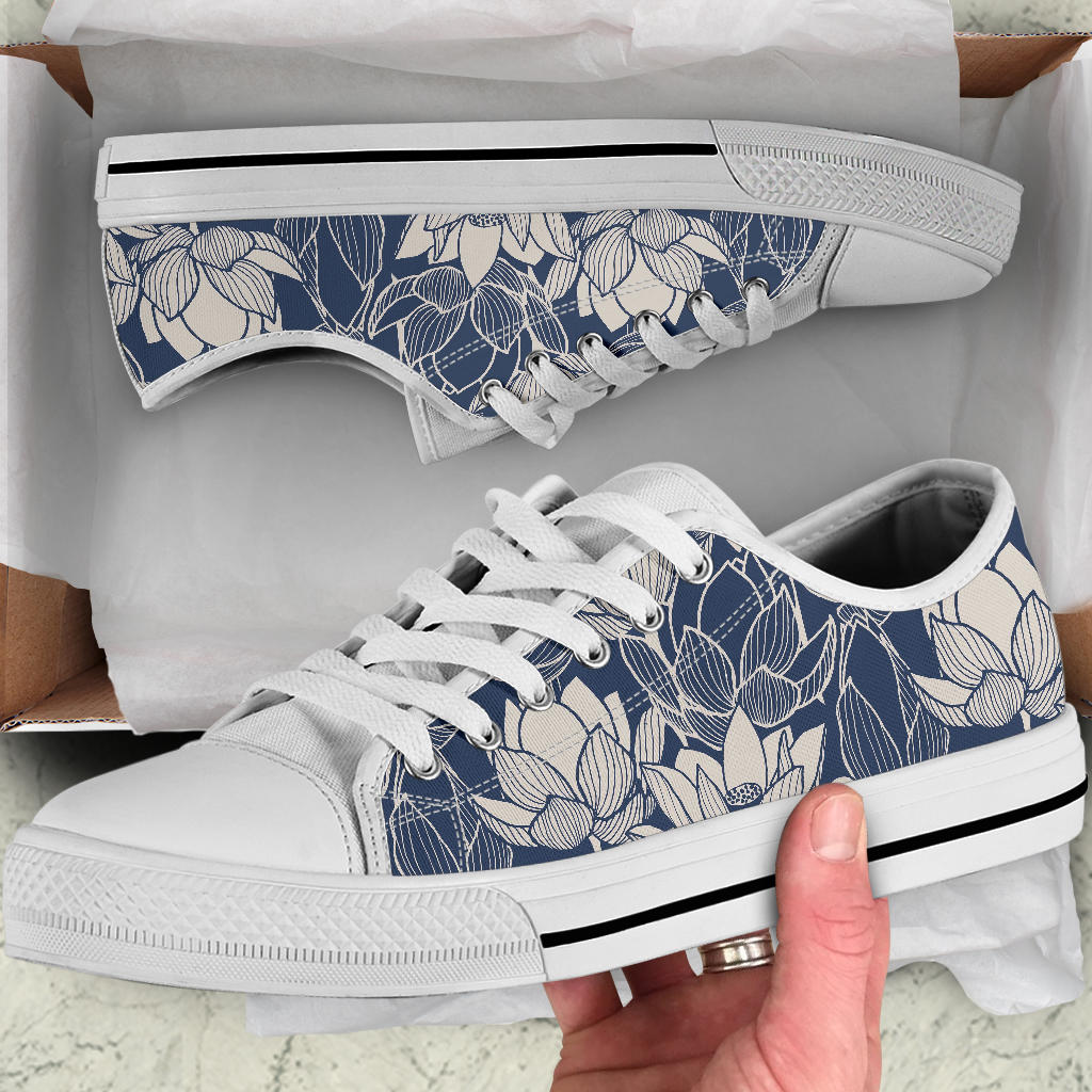 Water Lily Pattern Print Design WL04 White Bottom Low Top Shoes