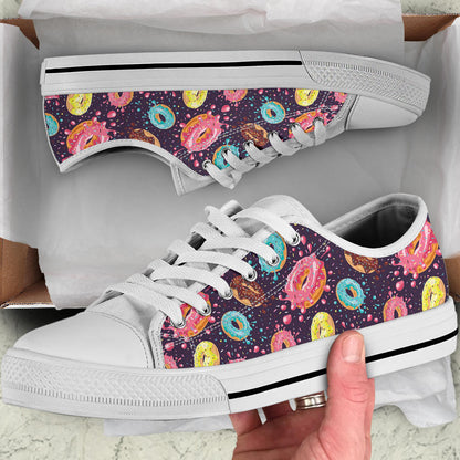 Donut Pattern Print Design DN03 White Bottom Low Top Shoes