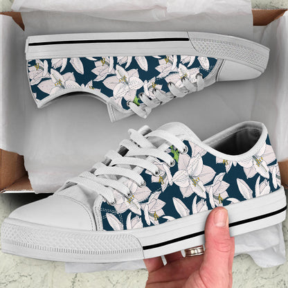 Amaryllis Pattern Print Design AL02 White Bottom Low Top Shoes