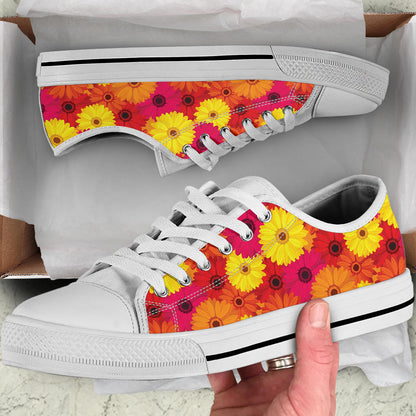 Gerberas Pattern Print Design GB05 White Bottom Low Top Shoes