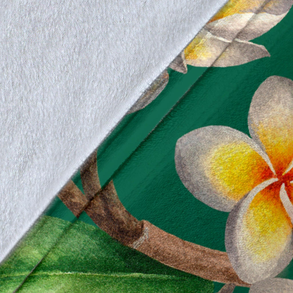 Plumeria Pattern Print Design PM07 Fleece Blanket