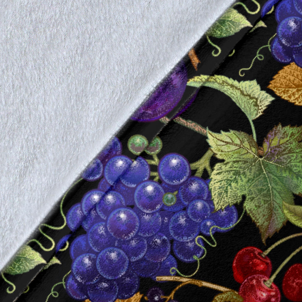 Grape Pattern Print Design GP05 Fleece Blanket
