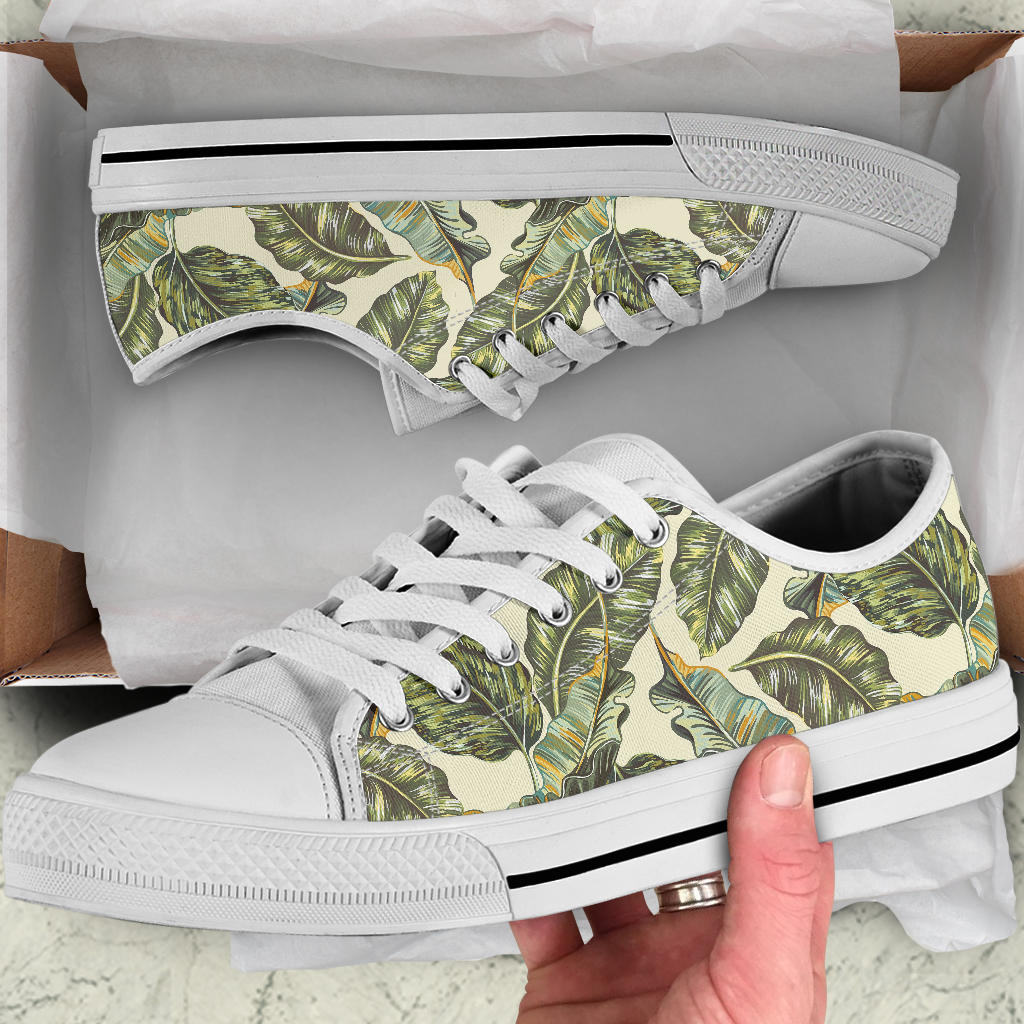 Banana Leaf Pattern Print Design BL08 White Bottom Low Top Shoes