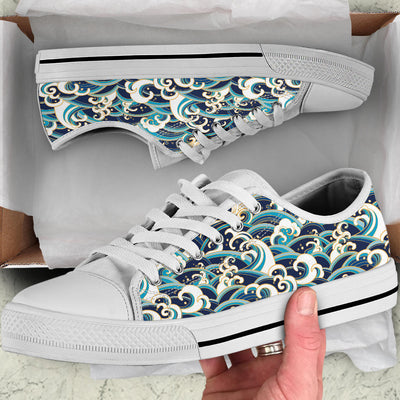 Surf Wave Pattern White Bottom Low Top Shoes