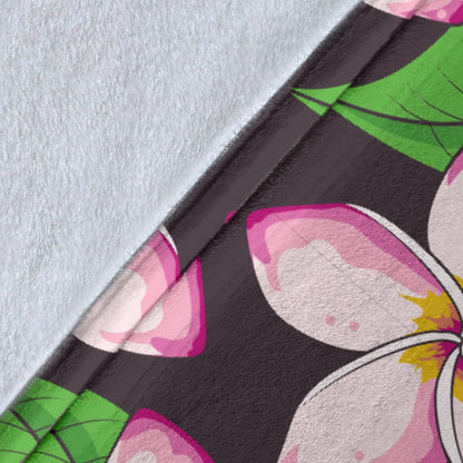 Pink Plumeria Pattern Print Design PM019 Fleece Blanket