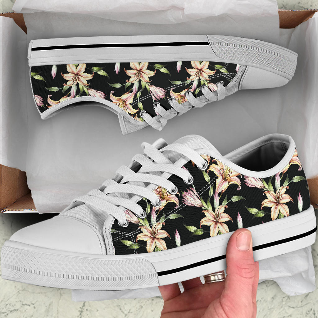 Lily Pattern Print Design LY05 White Bottom Low Top Shoes