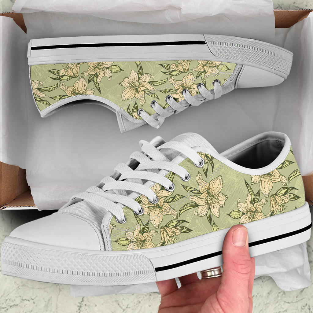 Lily Pattern Print Design LY06 White Bottom Low Top Shoes