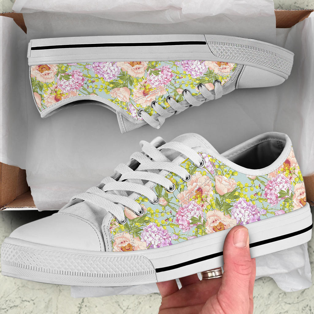 Hydrangea Pattern Print Design HD02 White Bottom Low Top Shoes