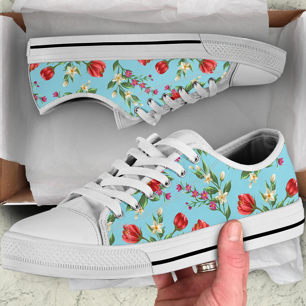 Summer Floral Pattern Print Design SF011 White Bottom Low Top Shoes