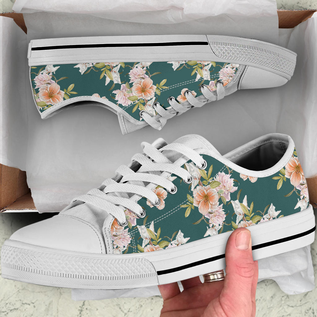Iris Pattern Print Design IR01 White Bottom Low Top Shoes