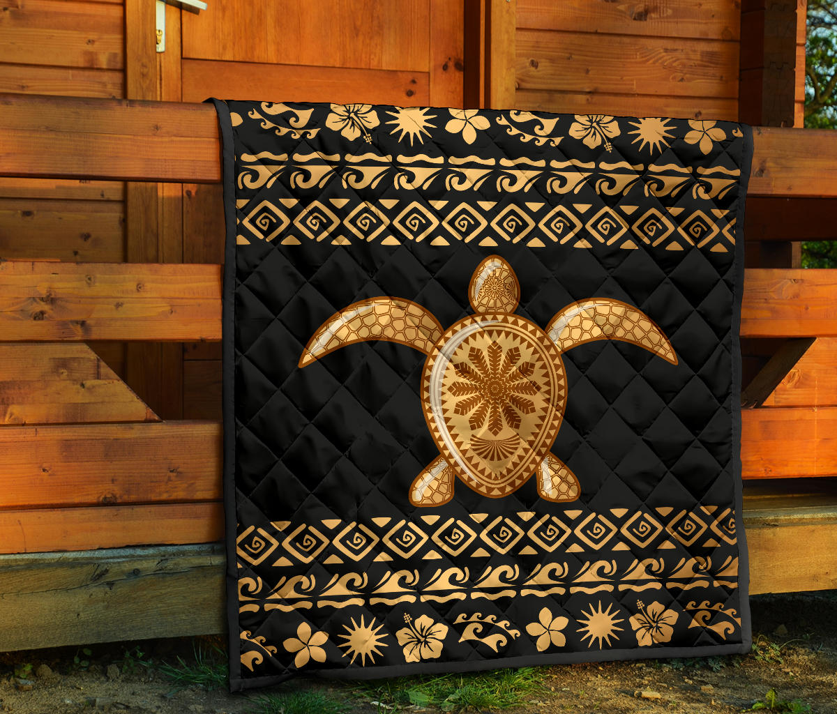 Tribal Sea turtle Polynesian Hawaiian Premium Quilt