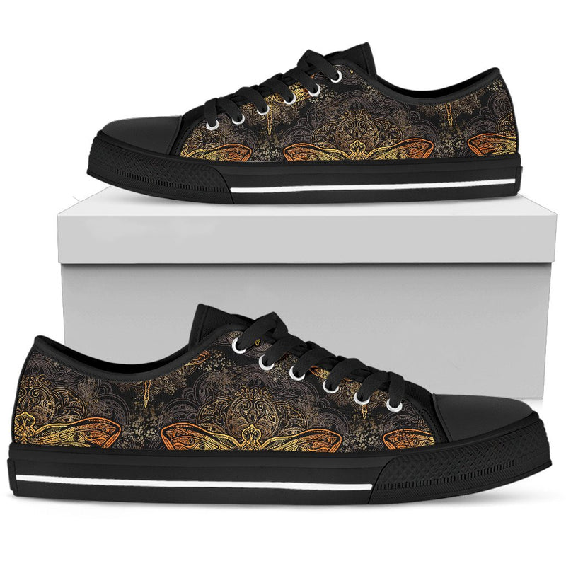 Gold Dragonfly Mandala Men Low Top Shoes