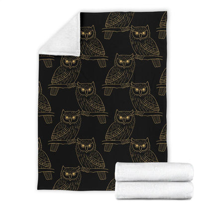 Gold Owl Pattern Fleece Blanket
