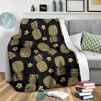 Gold Pineapple Hibiscus Fleece Blanket