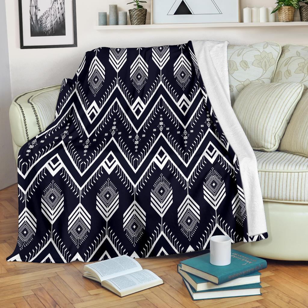 Indians Tribal Aztec Fleece Blanket